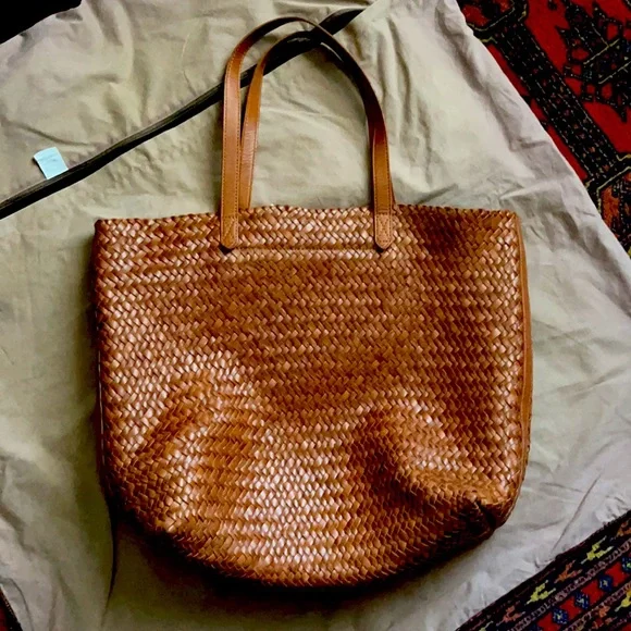 MADEWELL Transport Tote Woven Leather Edition Burnished Caramel - Picture 5 of 8